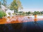 deck en ipe en bord de piscine